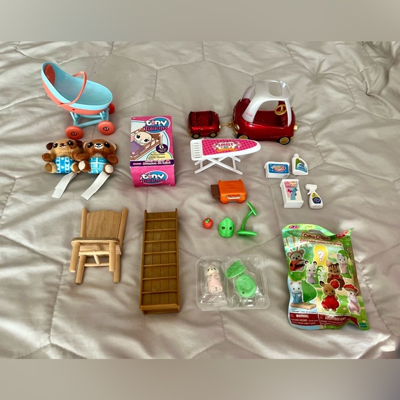 Mini Toy Bundle! - Picture 1 of 7